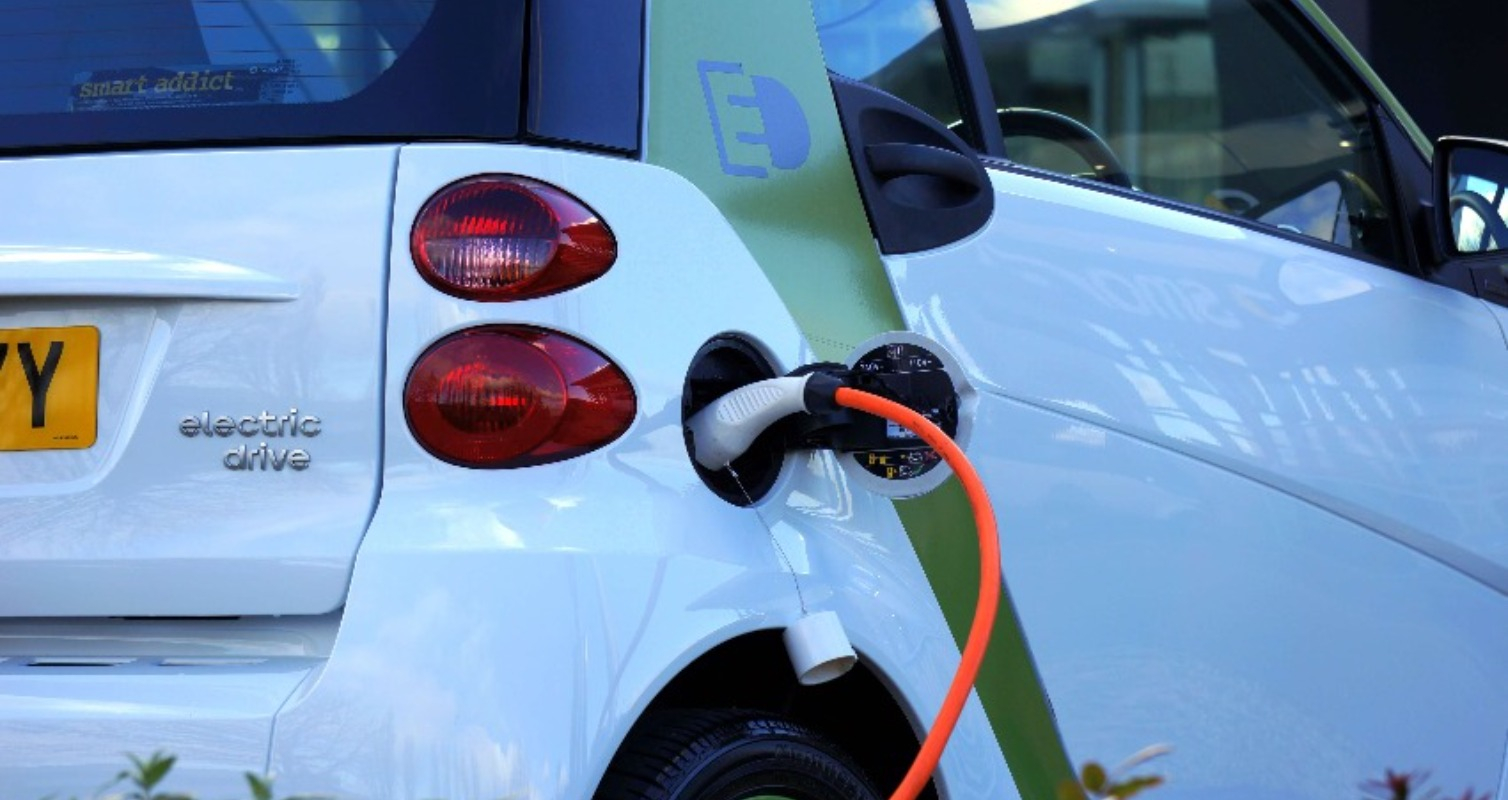 Electric car charging vending machine